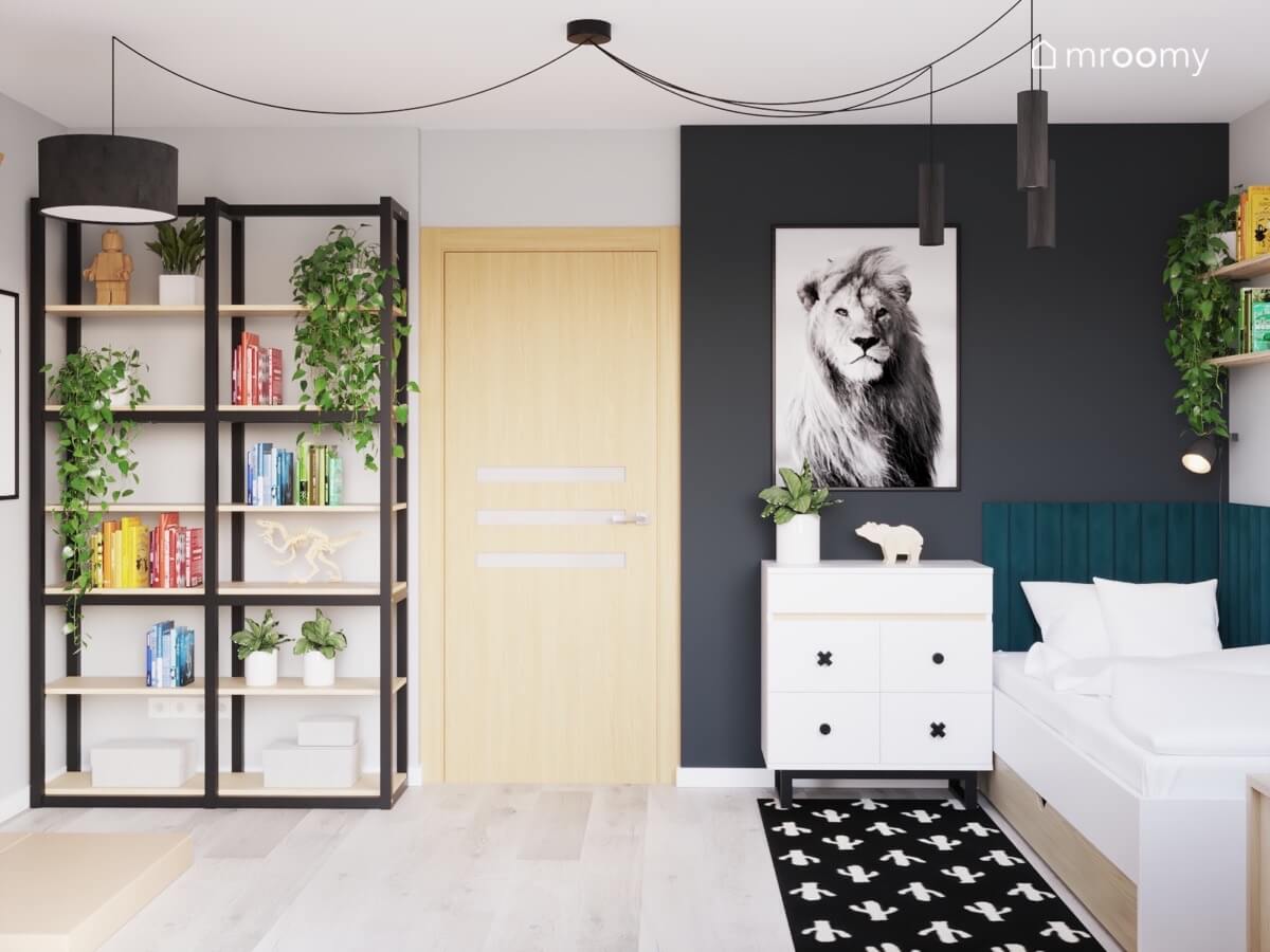 Lampa pajączek z czterema punktami światła