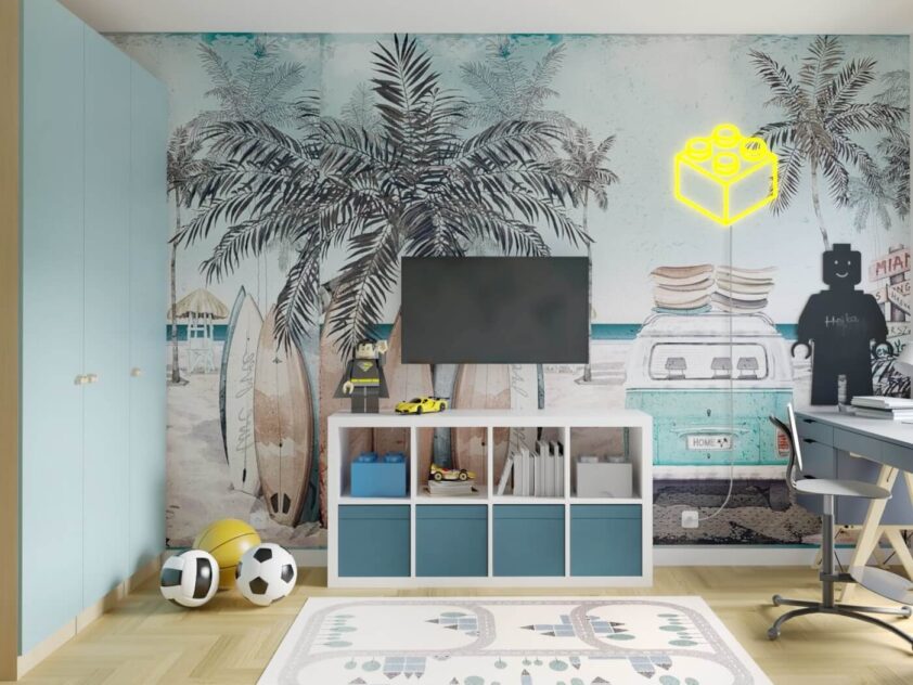 tapeta z palmami i deskami surfingowymi w pokoju chłopca