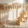 Drewniane łóżko do pokoju dziecka. Antresola ze schodkami Filip. Drewno sosnowe.